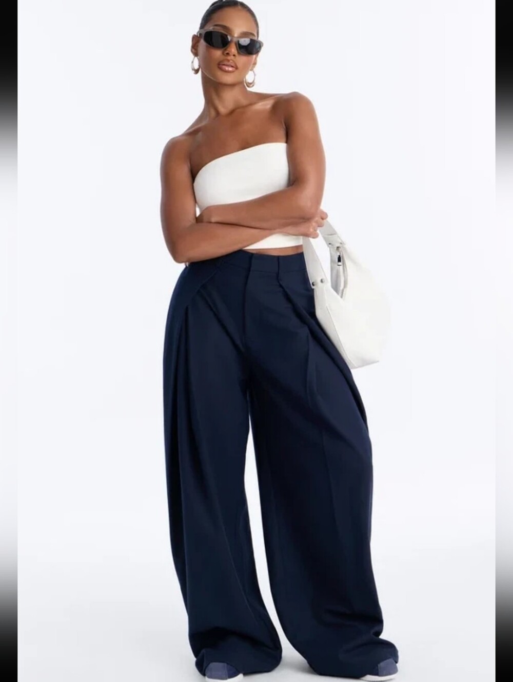 Fashion Nova Executive Realness Pleated Wide Leg Trouser 33″ in Nay-NWT-zara